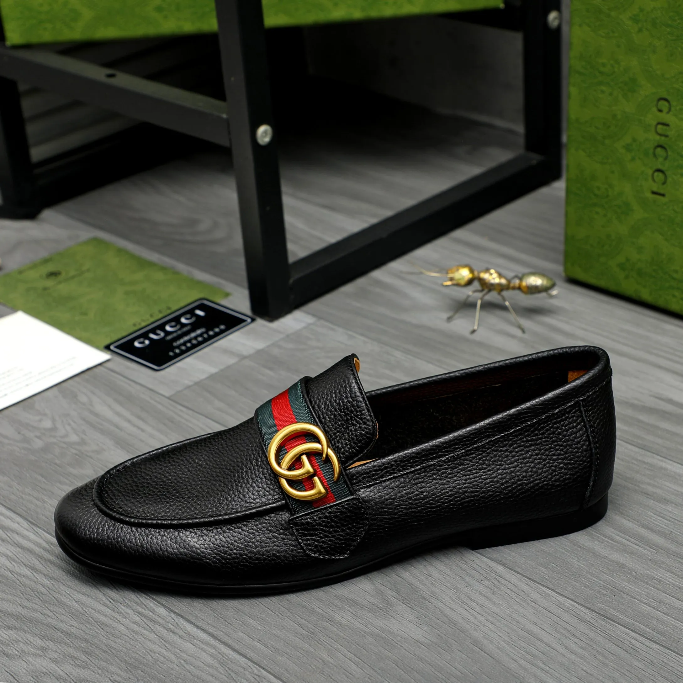 Men's shoes 💰500 Product trademark: GUCCI "Gucci" business slip-on leather shoes Regular size: 38-44 (37.45.46 custom-made, non-refundable) Product materials: Selected pebbled cowhide upper, cowhide insole, original outsole